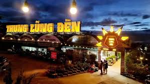 Thung Lũng Đèn
